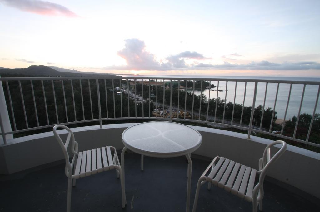 Okinawa Kariyushi Beach Resort Ocean Spa Onna Luaran gambar